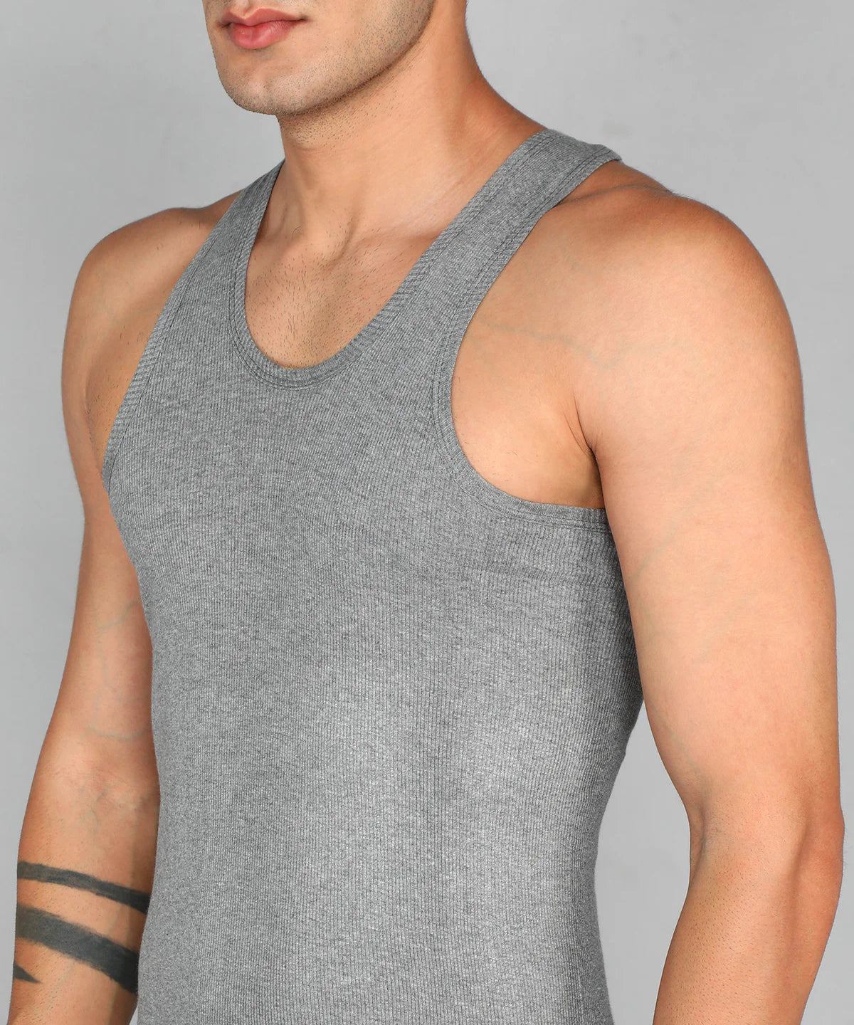 renox-mens-grey-ribbed-cotton-vest-neckline