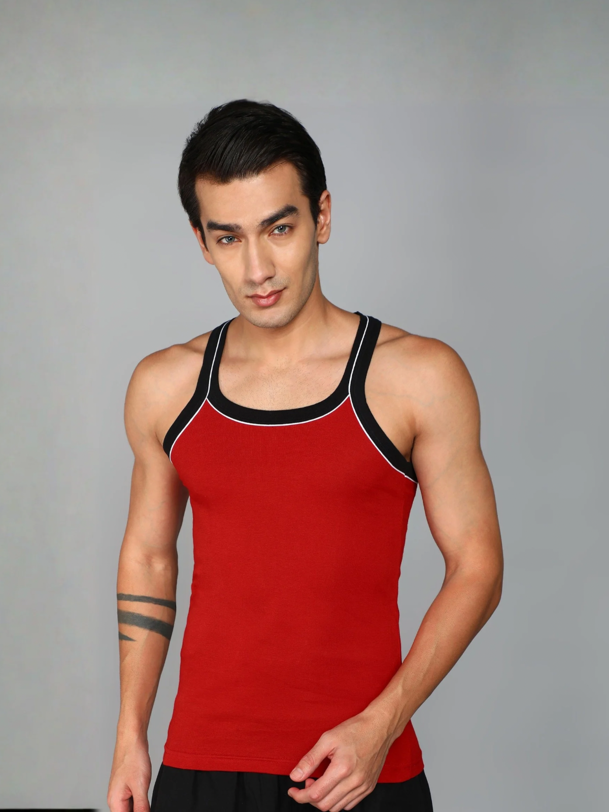 Renox mens Gym vest (Piping)